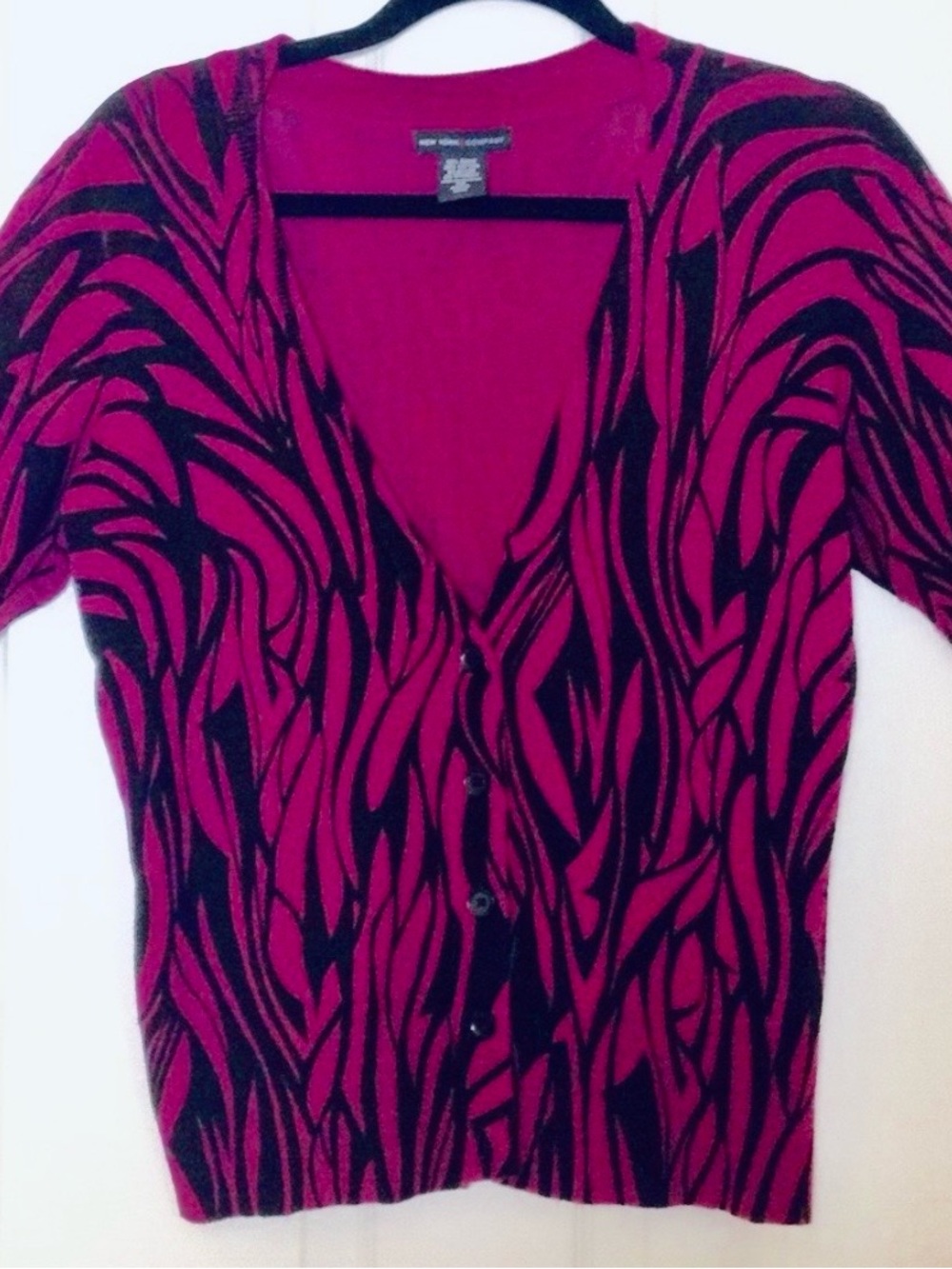 💖 NY & Company Pink Zebra Print Button Cardigan | Y2K Statement Knit
